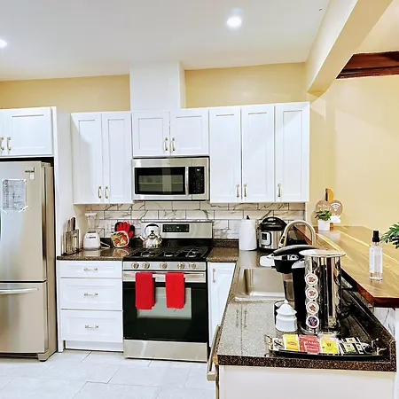 Linwood Paradise Home